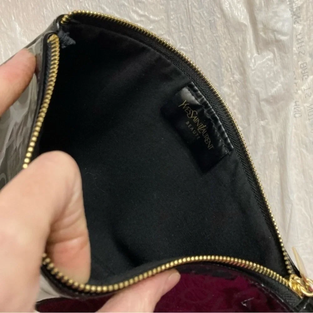 Yves Saint Laurent YSL beaute cosmetic clutch bag zipper pouch